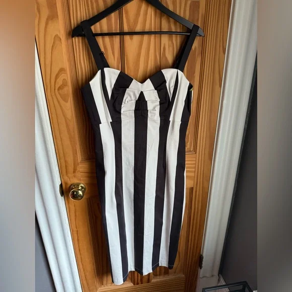 NWOT BEETLEJUICE™ GHOST W/ THE MOST PEPLUM DRESS by Vixen by Micheline Pitt Sz L - Picture 10 of 16